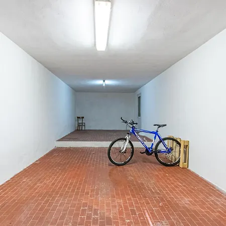 Panoramica Garden Bike Apartment